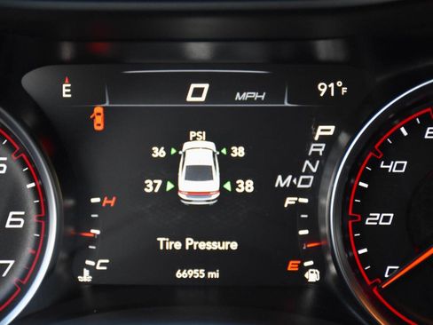 Used 2021 Dodge Charger SXT w/ Leather Interior Group image 14