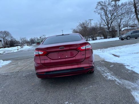 Used 2014 Ford Fusion SE image 16