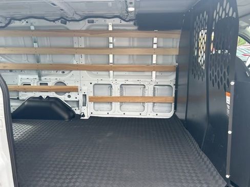 Used 2025 Ford Transit 250 Low Roof w/ Exterior Upgrade Package RWD image 18