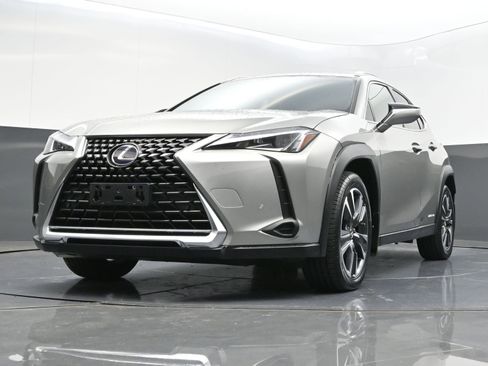 Used 2021 Lexus UX 250h w/ Premium Package image 40