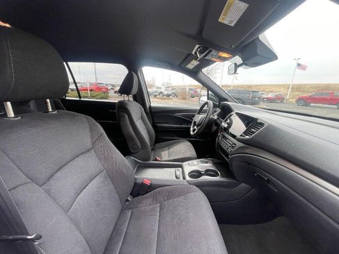 Used 2022 Honda Pilot Sport image 11