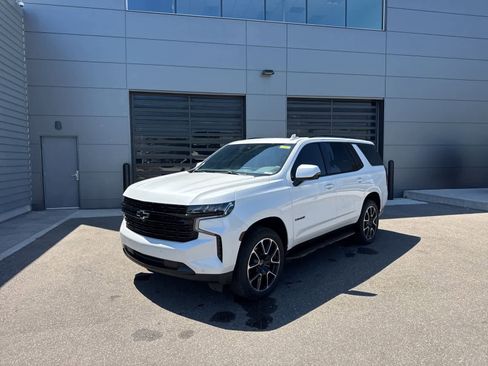 Used 2024 Chevrolet Tahoe RST w/ Luxury Package AWD/4WD image 1