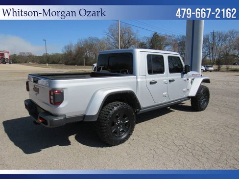 Used 2022 Jeep Gladiator Mojave w/ LED Lighting Group AWD/4WD image 13