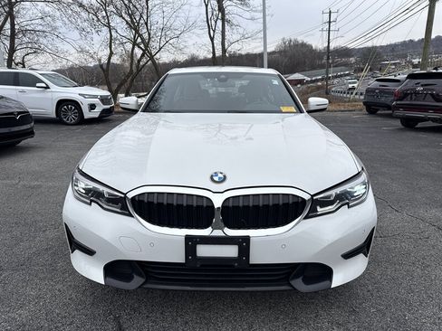 Used 2022 BMW 330i xDrive Sedan w/ Driving Assistance Package image 2