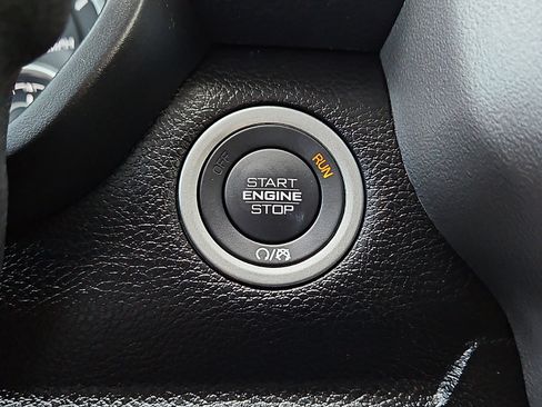 Used 2026 RAM 2500 Big Horn AWD/4WD image 20