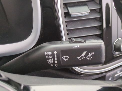 Used 2017 Volkswagen Beetle 1.8T SE image 26