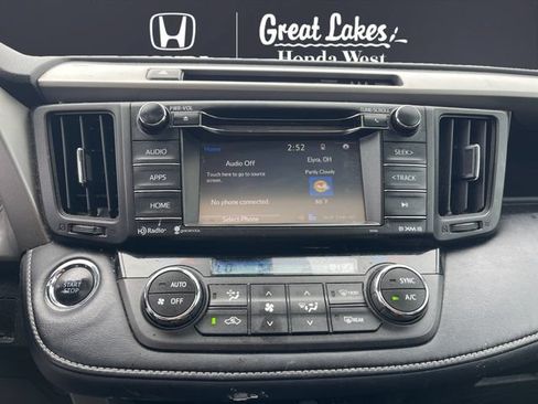Used 2018 Toyota RAV4 XLE w/ Plus Extra Value Package FWD image 10