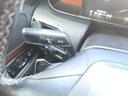 Used 2019 Lincoln Navigator L Select image 48