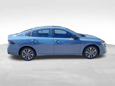 New 2026 Nissan Sentra SL w/ Floor Mat Package FWD image 7