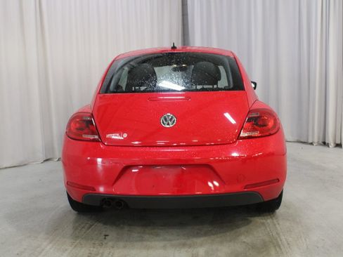 Used 2012 Volkswagen Beetle 2.5 FWD image 21