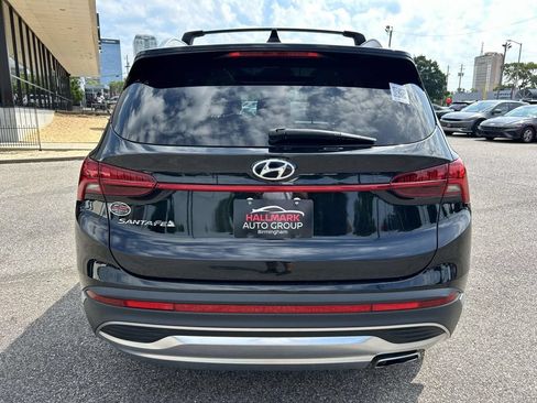 Used 2022 Hyundai Santa Fe SEL w/ Convenience + Premium Package FWD image 3