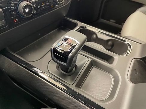 New 2026 Chevrolet Silverado 1500 ZR2 image 7