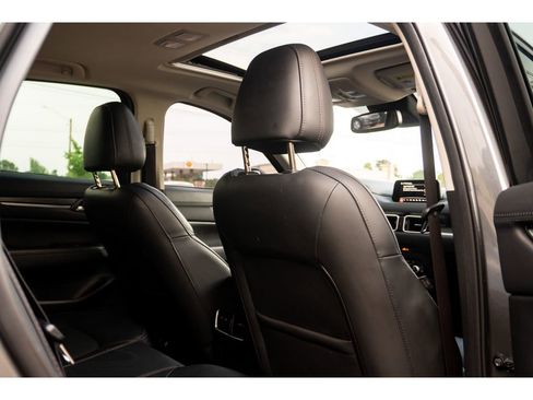 Used 2019 MAZDA CX-5 Grand Touring w/ GT Premium Package FWD image 17
