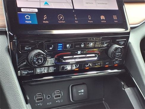 Used 2023 Jeep Grand Cherokee Summit w/ Adv Protech Group IV image 19