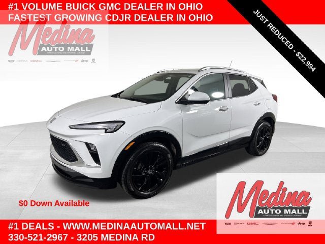 Used 2024 Buick Encore GX Sport Touring w/ Comfort Package FWD image 1