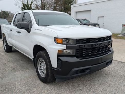 Used 2022 Chevrolet Silverado 1500 W/T w/ WT Value Package image 2