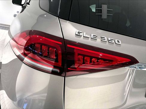 Used 2020 Mercedes-Benz GLE 350 4MATIC image 34