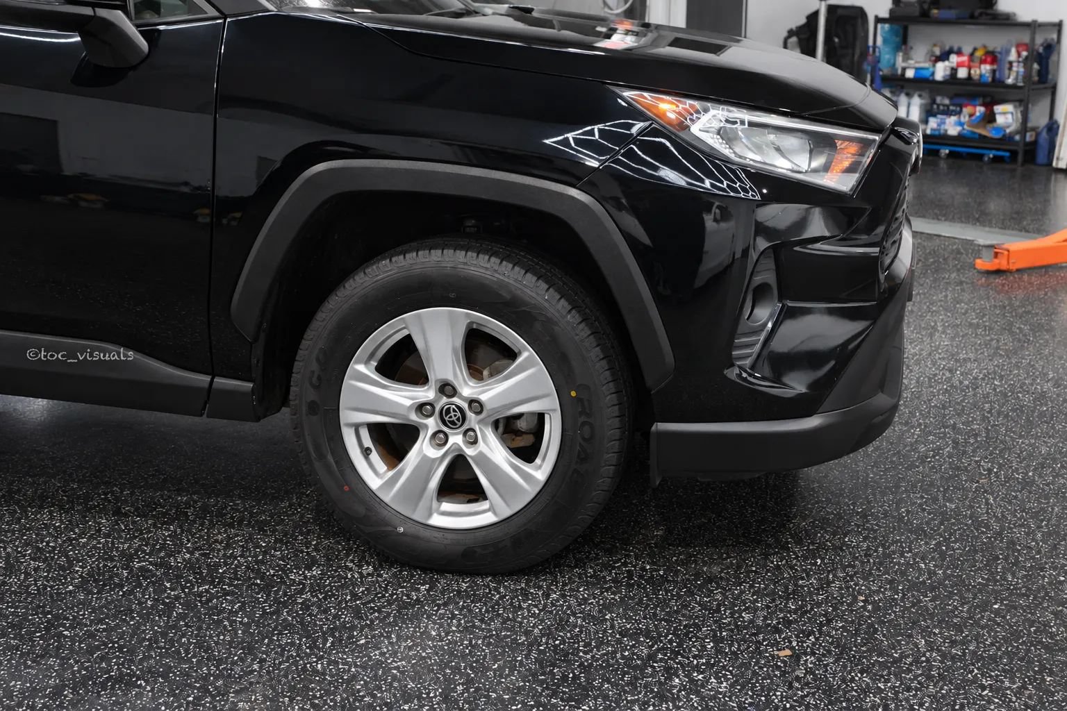 Used 2021 Toyota RAV4 XLE AWD/4WD image 17