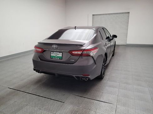 Used 2019 Toyota Camry XSE FWD image 7