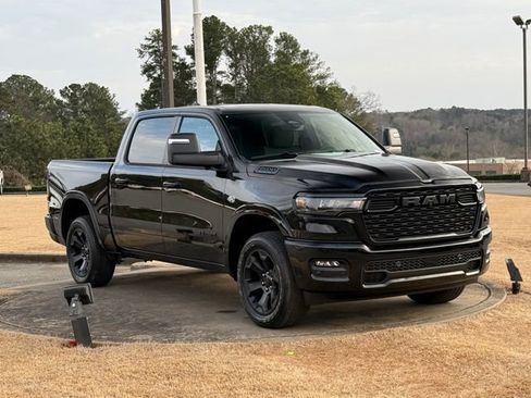 New 2026 RAM 1500 4x4 Crew Cab image 9