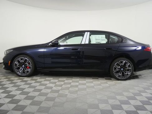 New 2026 BMW i5 eDrive40 w/ M Sport Package image 6