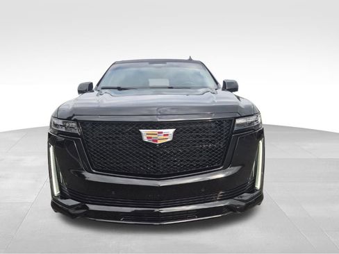 Used 2021 Cadillac Escalade Sport w/ Driver Assist Tech Package image 11