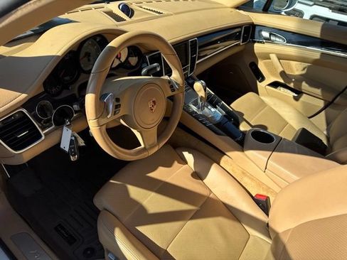 Used 2014 Porsche Panamera S RWD image 7