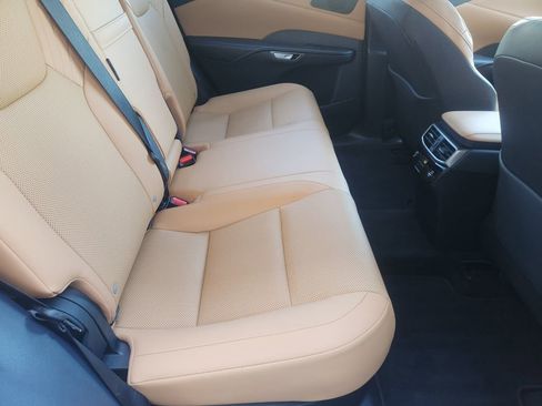 Used 2025 Lexus RX 350 Premium w/ Accessory Package (Z1) image 31