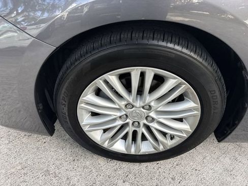 Used 2017 Lexus ES 350 w/ Accessory Package FWD image 10