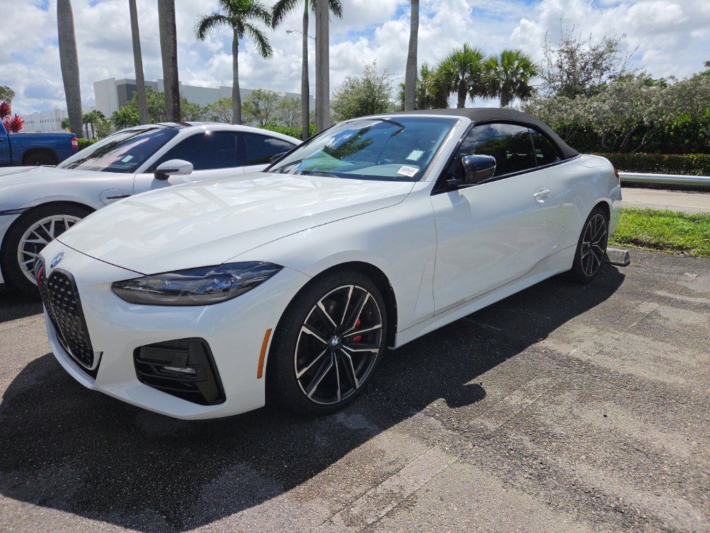 Used 2023 BMW 430i xDrive Convertible w/ M Sport Package AWD/4WD image 11