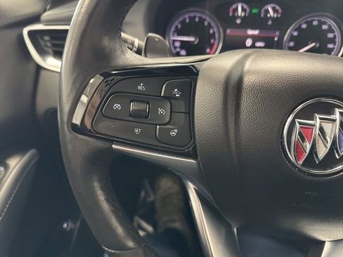 Used 2023 Buick Enclave Essence image 39