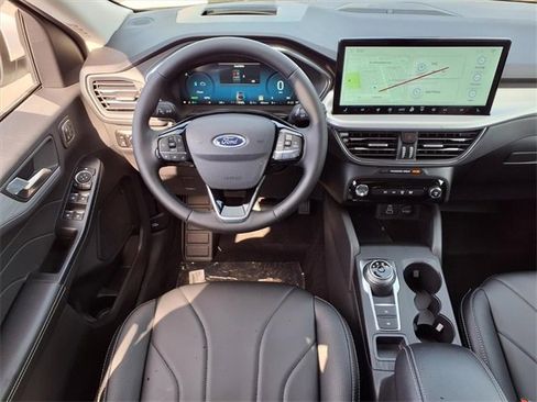 New 2025 Ford Escape SE w/ PHEV Premium Package image 6