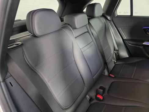 Certified 2025 Mercedes-Benz GLC 300 image 24