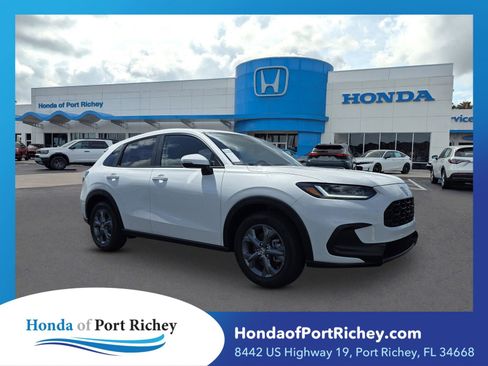 Used 2026 Honda HR-V LX image 1
