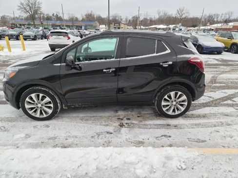 Used 2020 Buick Encore Preferred image 10