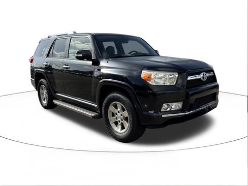 Used 2012 Toyota 4Runner SR5 RWD image 1