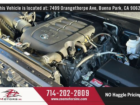 Used 2019 Toyota Sequoia Platinum w/ Carpet Mat Package (TMS) AWD/4WD image 68