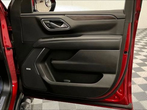 Used 2021 Chevrolet Tahoe Z71 image 18