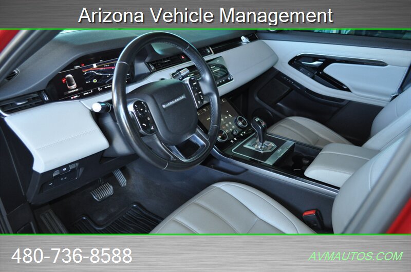 Used 2020 Land Rover Range Rover Evoque SE AWD/4WD image 19