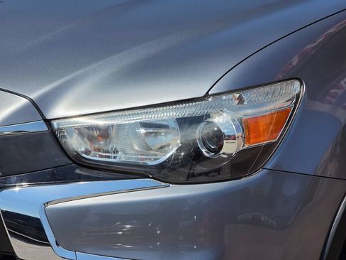 Used 2017 Mitsubishi Outlander Sport SE FWD image 6