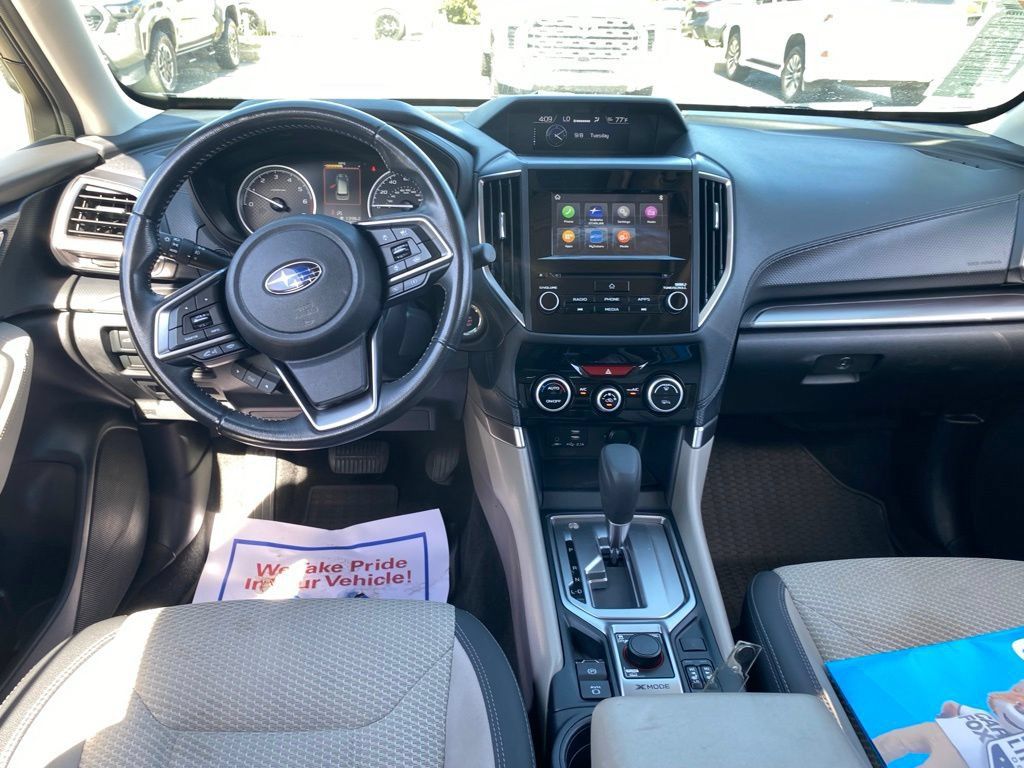 Used 2022 Subaru Forester Premium AWD/4WD image 9