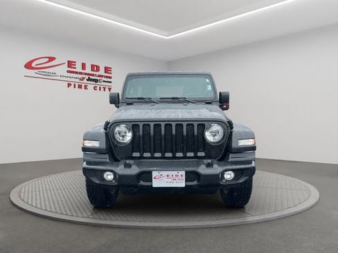 Used 2021 Jeep Wrangler Unlimited Sport image 12