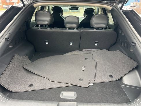 Certified 2025 Kia EV6 Light image 26