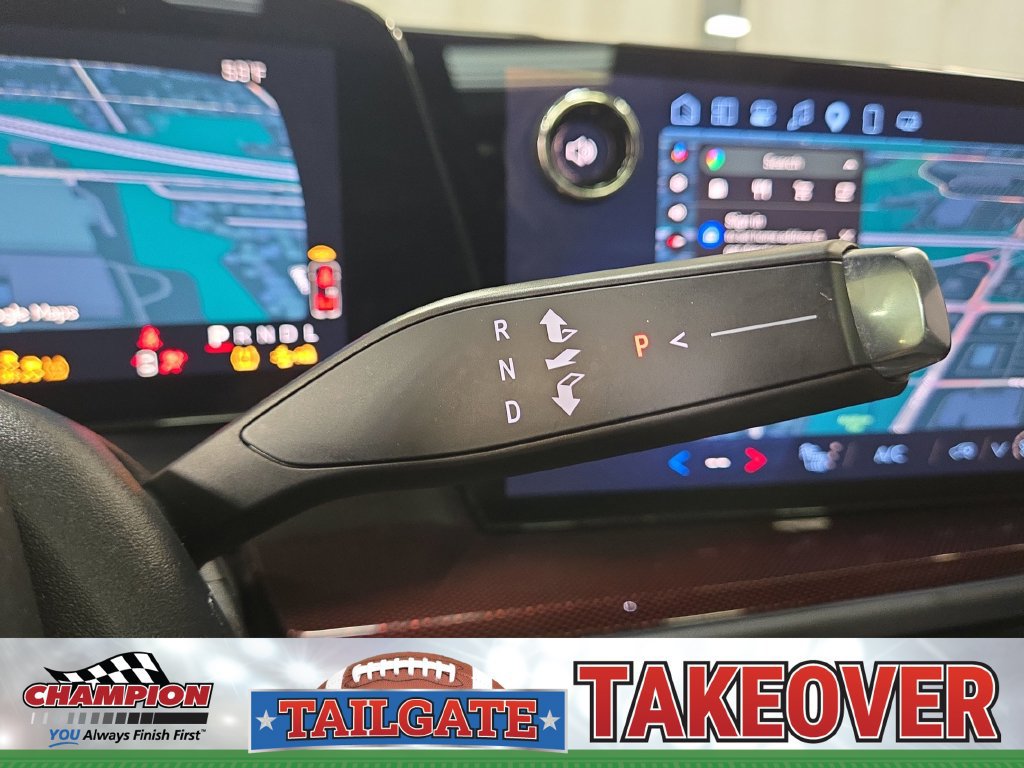 Used 2025 Chevrolet Traverse Z71 w/ Enhanced Driving Package AWD/4WD image 31