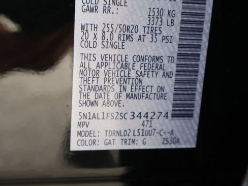 Used 2025 INFINITI QX60 Luxe w/ Black Edition image 32