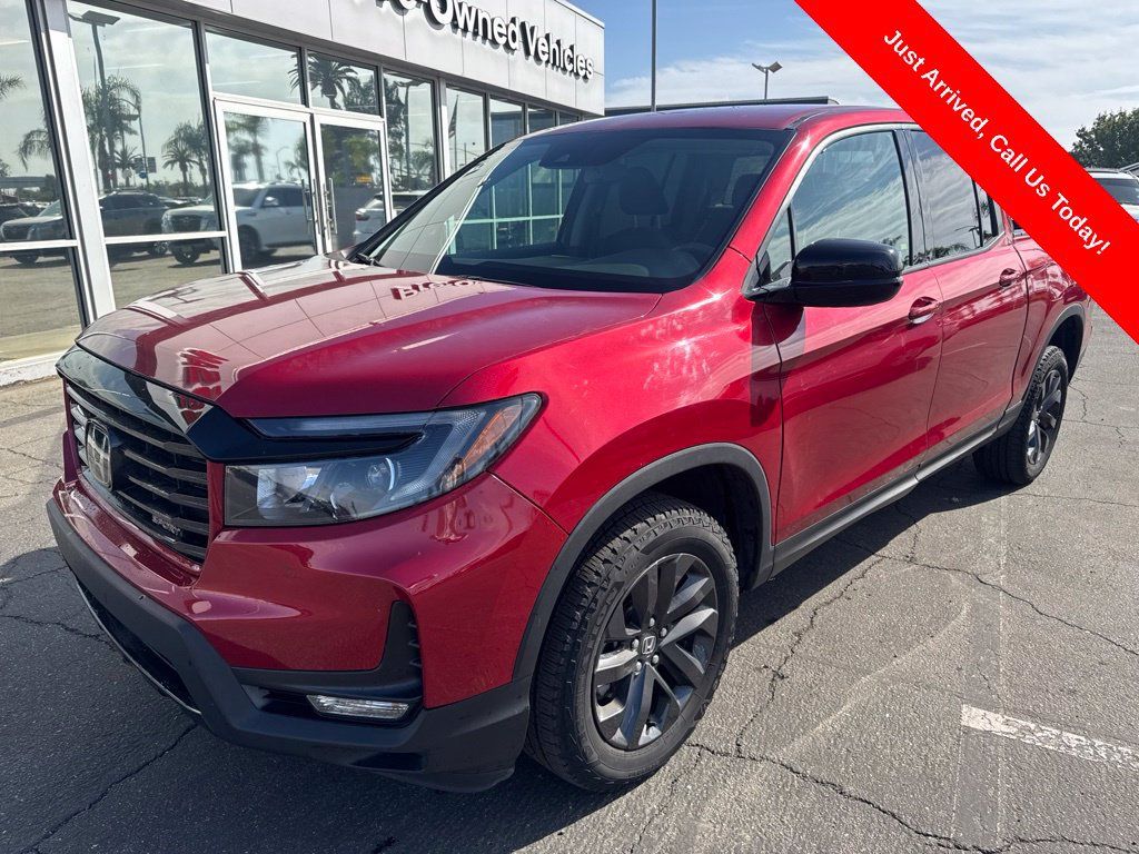 Used 2023 Honda Ridgeline Sport image 1