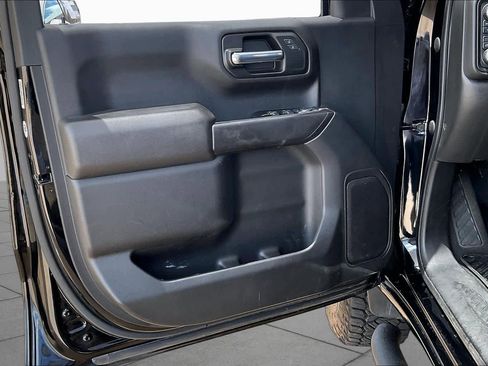 Used 2022 Chevrolet Silverado 1500 Custom Trail Boss w/ Safety Confidence Package AWD/4WD image 21