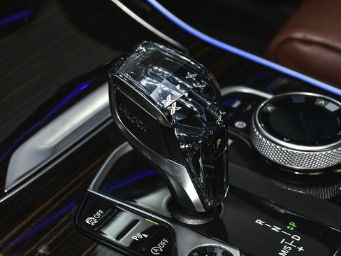 Used 2020 BMW X5 xDrive40i w/ Premium Package image 49