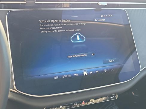 Used 2026 Mercedes-Benz E 350 Sedan image 22