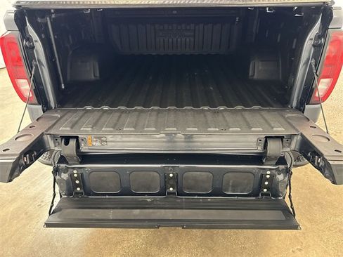 Certified 2021 GMC Sierra 1500 Elevation image 25